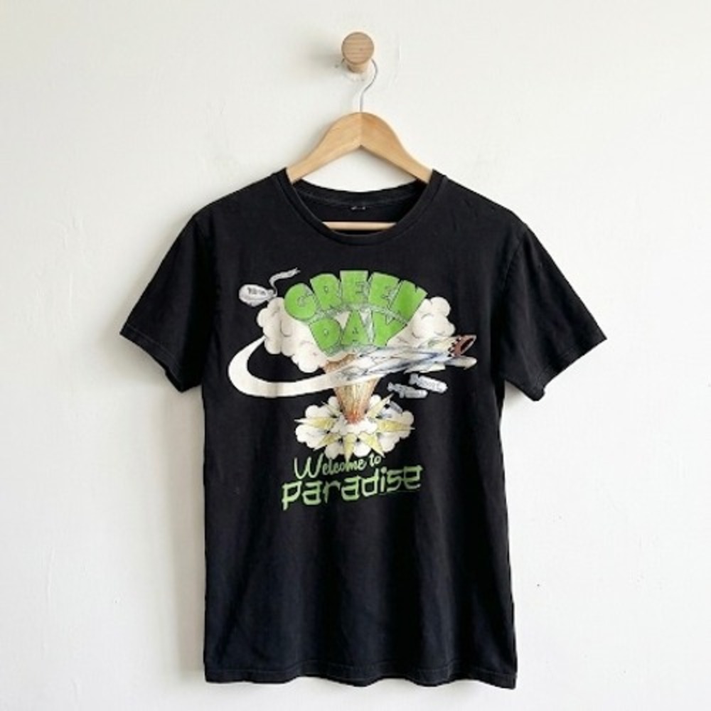 Green‎ Day Welcome to Paradise Band T Shirt Black Graphic Tee Size Medium 2014